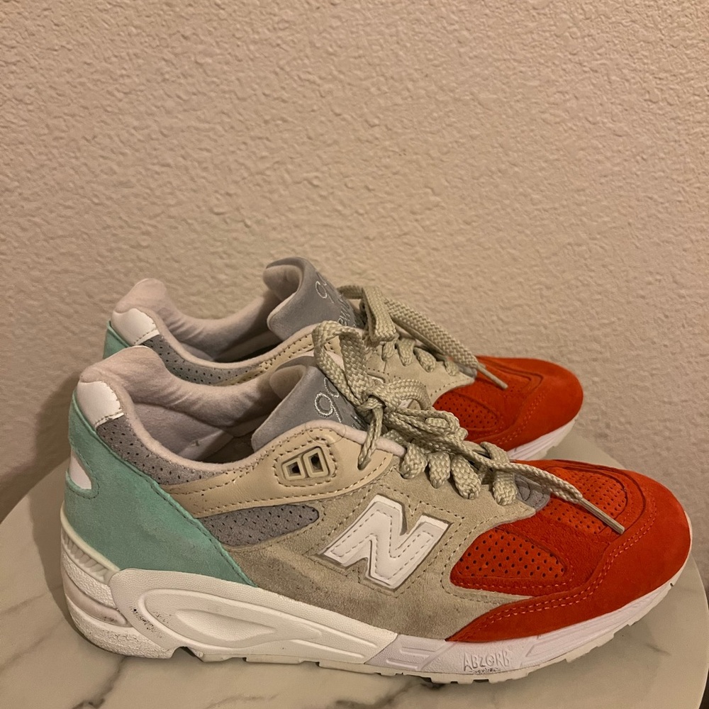 New Balance 990v2 Kith Cyclades - Picture 7 of 9